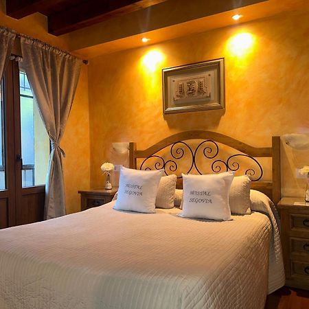 Hostal Segovia Adults Only Εξωτερικό φωτογραφία