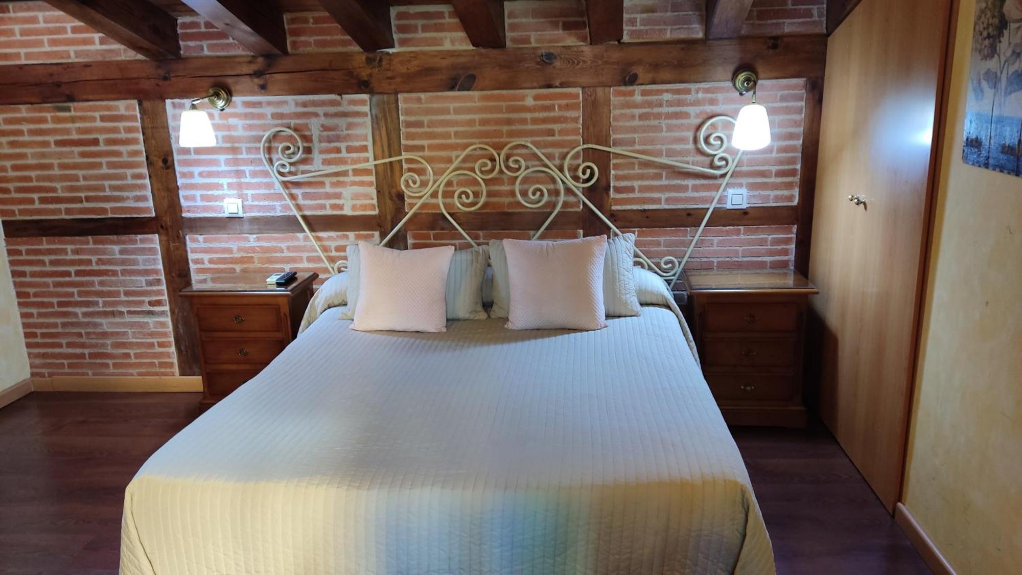 Hostal Segovia Adults Only Ξενοδοχείο Δωμάτιο φωτογραφία