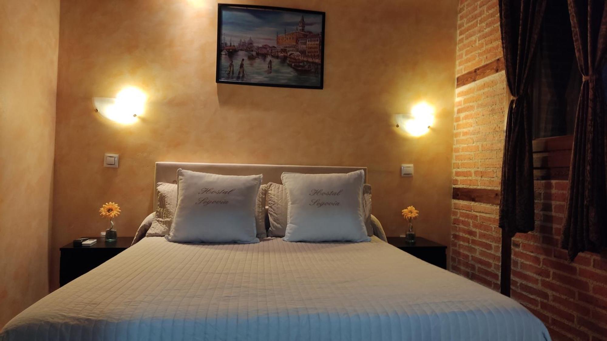 Hostal Segovia Adults Only Ξενοδοχείο Δωμάτιο φωτογραφία