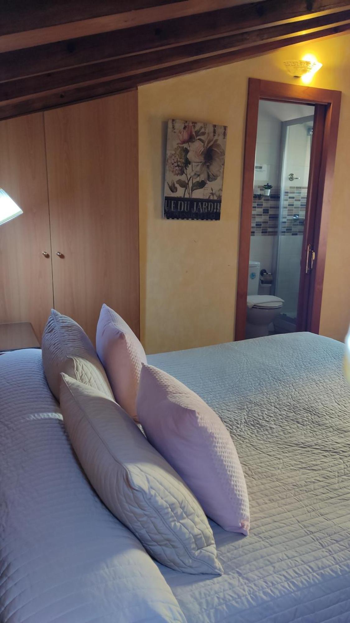 Hostal Segovia Adults Only Ξενοδοχείο Δωμάτιο φωτογραφία