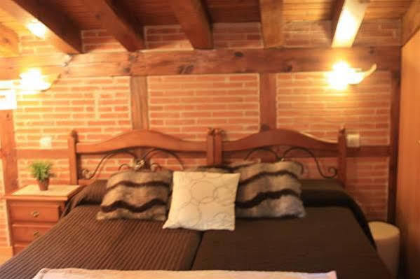 Hostal Segovia Adults Only Ξενοδοχείο Εξωτερικό φωτογραφία